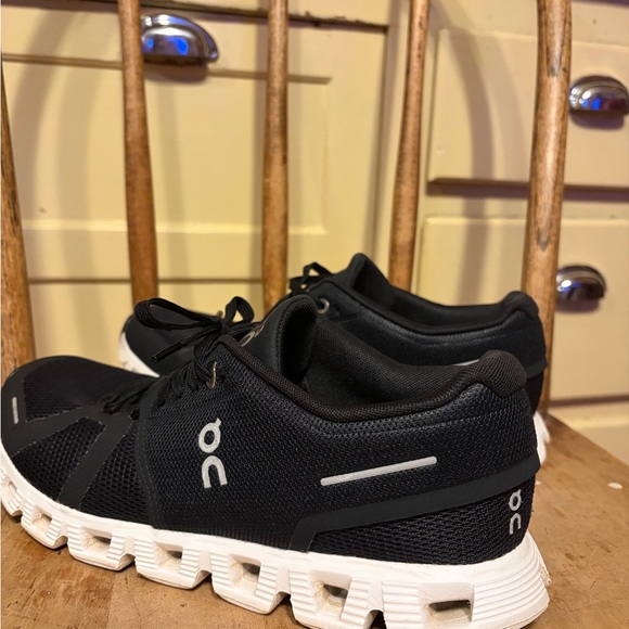 On Running women Black and White Athletic Shoes - Picture 3 of 16